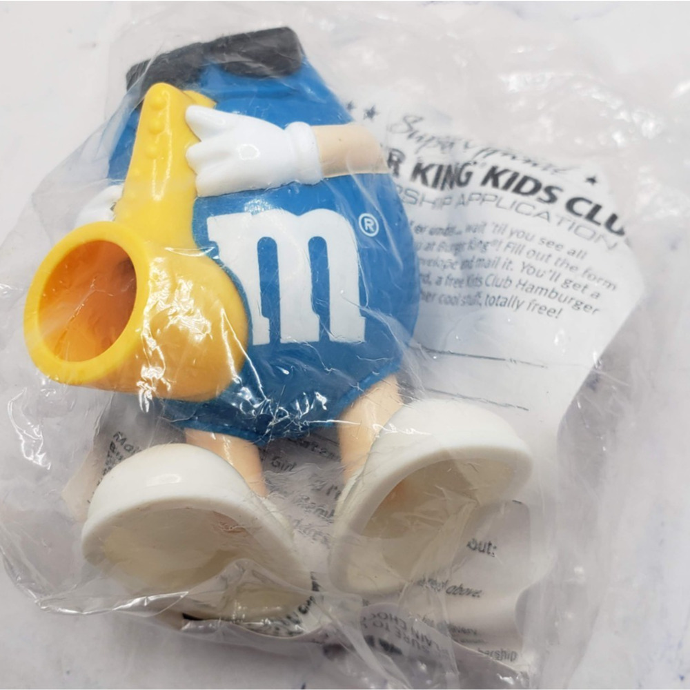 Burger King M&M’s Vintage Plastic Blue Saxophone Playing Toy Figure 1997